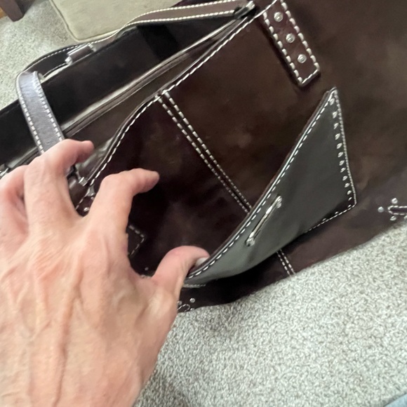 Michael Kors Suede Tote Laptop bag - Picture 6 of 12